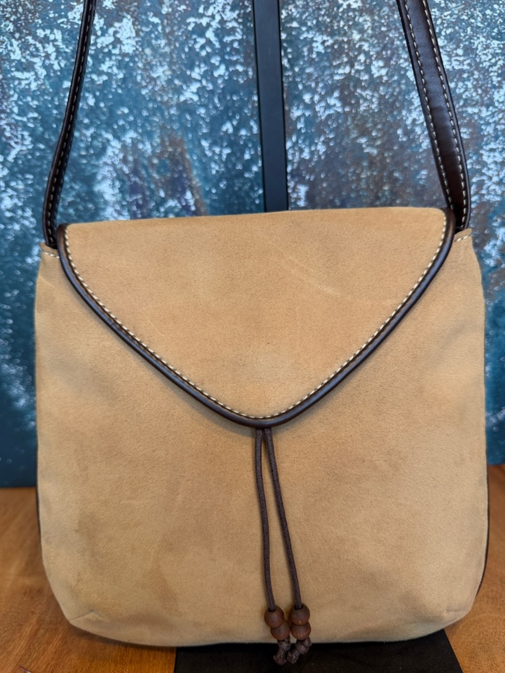Liz Claiborne Boho Minimalist Faux Suede Crossbody Bag Tan/Brown - Picture 9 of 15